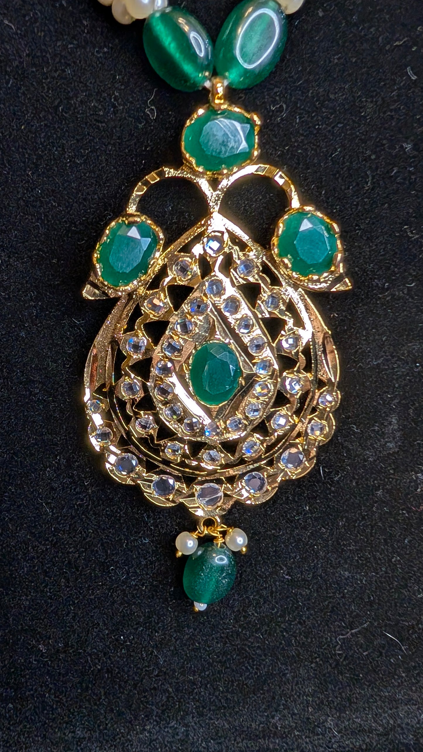 Emerald Green Jugni